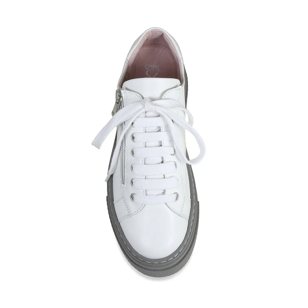 Diva: White Leather & Grey - Image 3