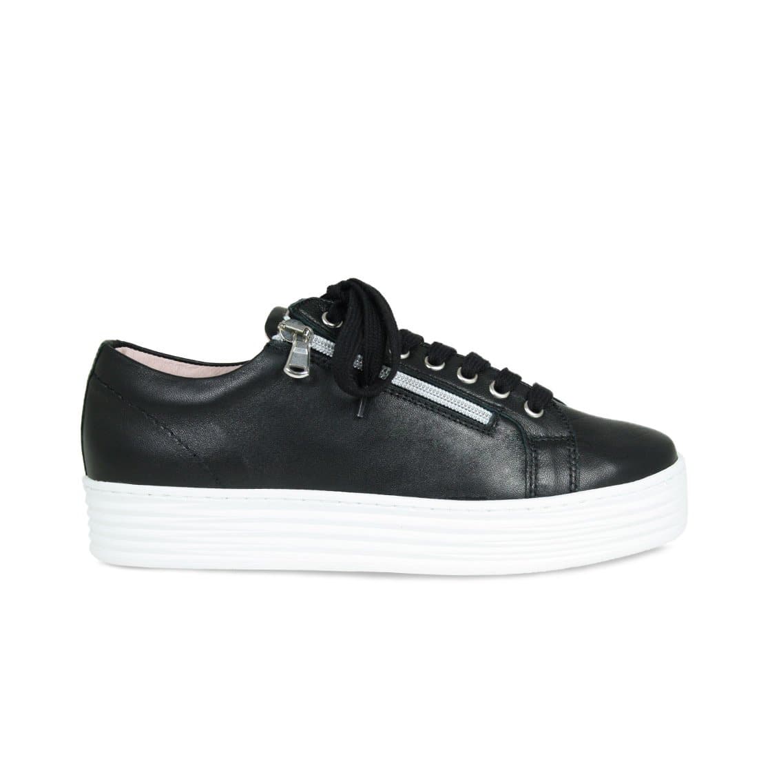 Hero: Black Leather - Image 5