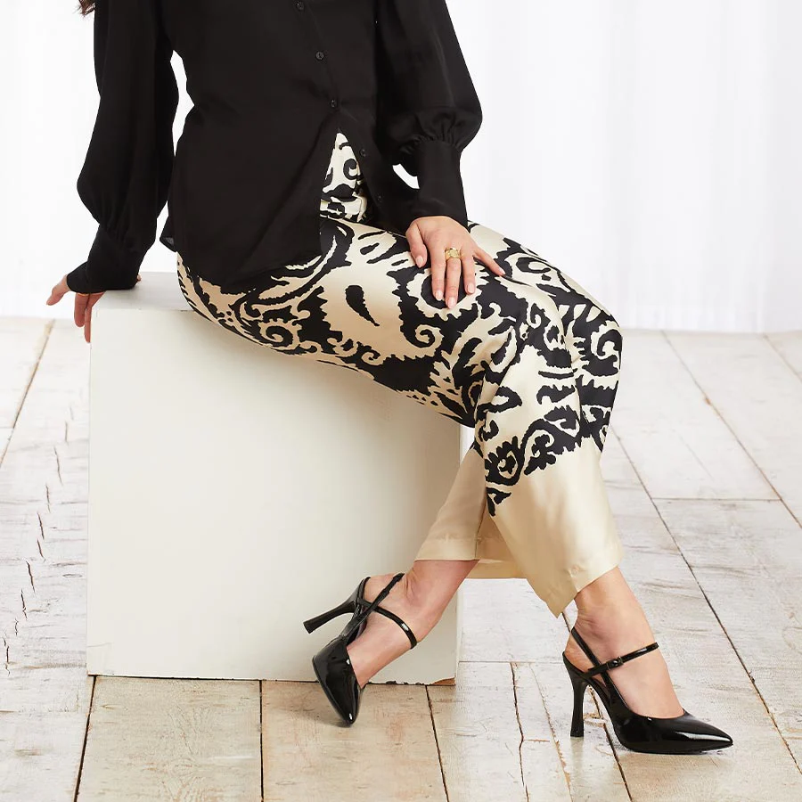 Premiere: Black Patent Leather - Image 4