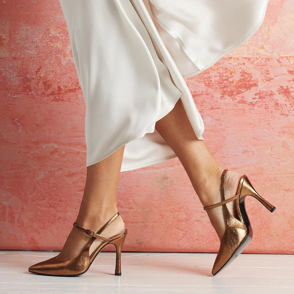 Premiere: Bronze Leather - Image 4