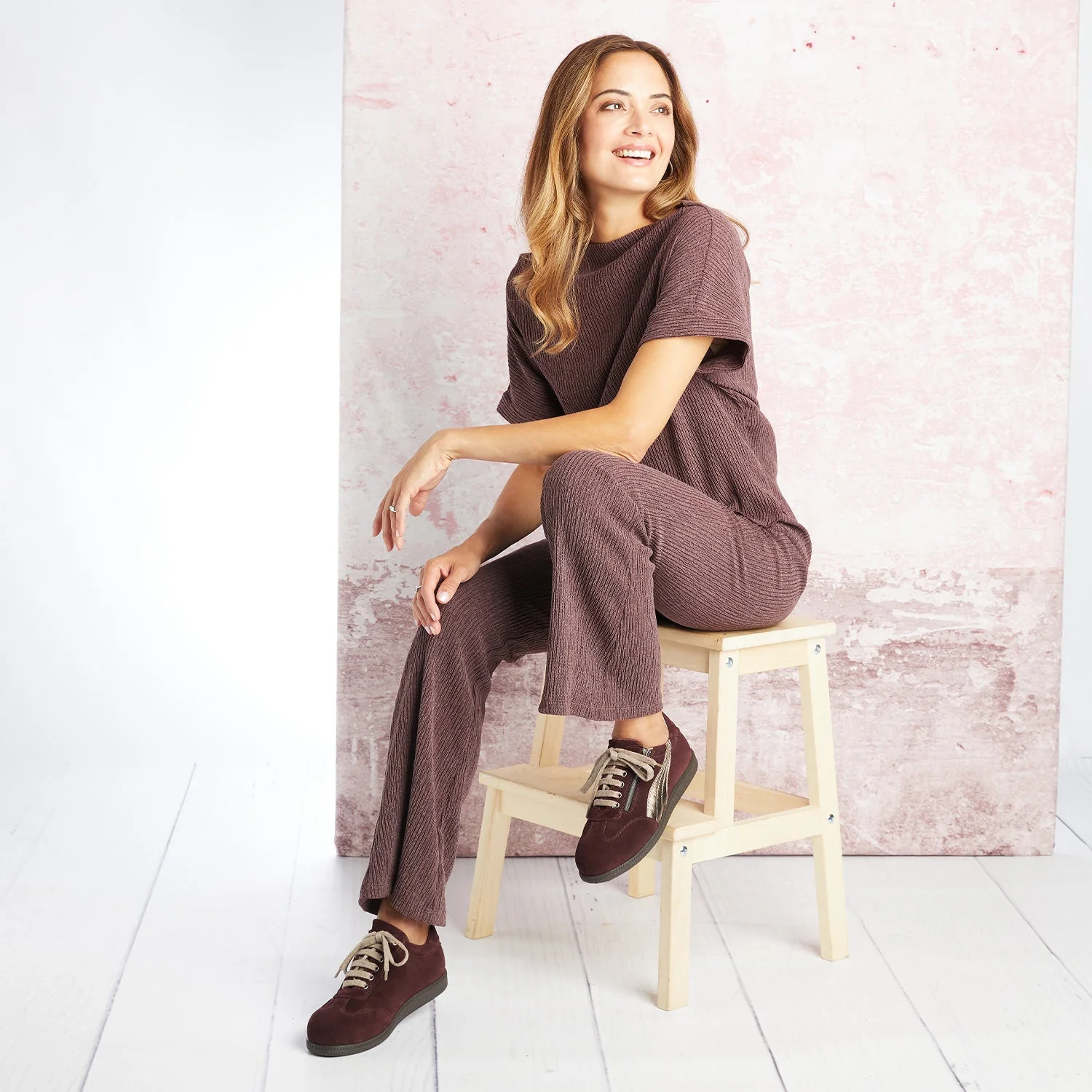 Swirl: Plum Suede - Image 4